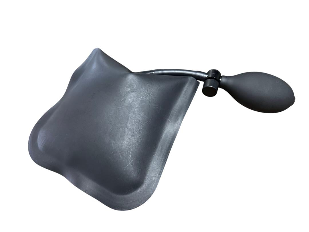Use this Inflatable Wedge with all of your unlocking tools. Just wedge it between the door and window and pump it up. It will separate the two, giving you enough room to work.
Length: 6.625"
Width: 6"
Other Dimensions: Wedge inflates to approximately 2.75"
