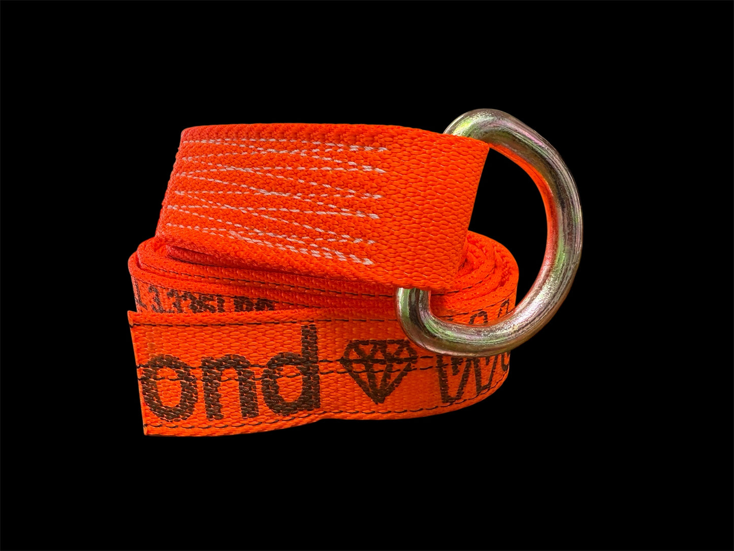 D-Ring Design: Equipped with a sturdy D-ring, allowing for easy attachment to anchor points or hooks. orange. Diamond Weave. Right view