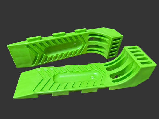 newly redesigned Interlocking Skates!! These skates are built with a tapered end for a smooth and easy transition from the ground onto your bed. A strong interlocking mechanism ensures secure and stable use, while the extra wear pads underneath provide exceptional durability- lasting significantly longer than competitor brands. SIDE VIEW
